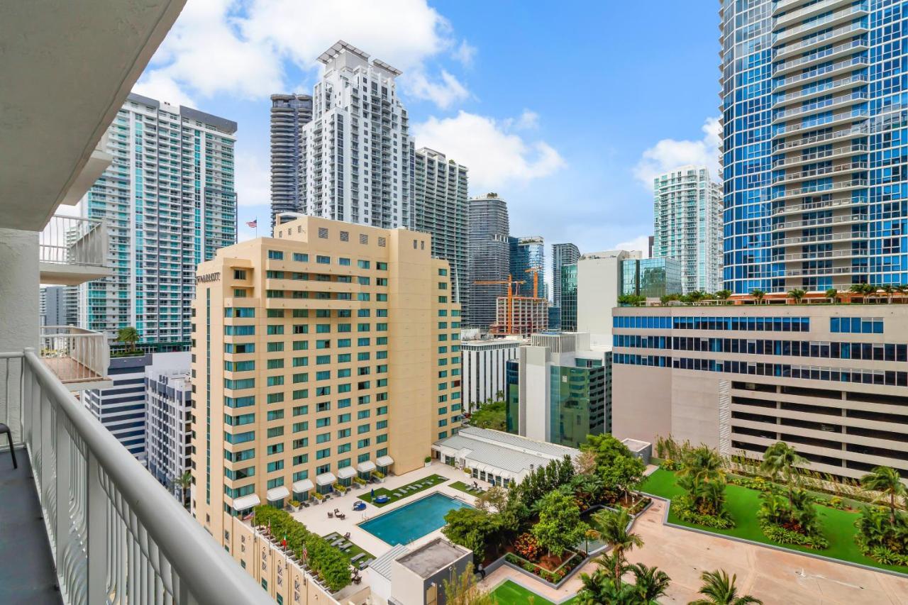 The Club At Brickell Bay Luxury Suites Miami Exterior foto